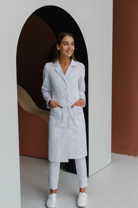 Халат медицинский женский, длинный рукав, модель 1-284, цвет белый фото 1