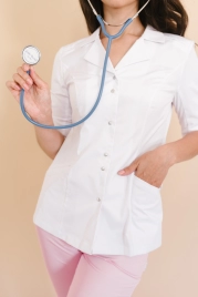 Блузон медицинский женский, короткий рукав, цвет белый, арт 7-253