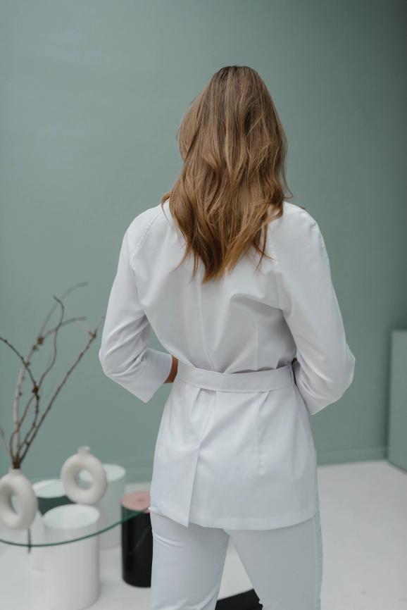 Блузон медицинский женский, короткий рукав, цвет белый, арт 5-658 фото 2