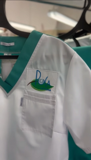 Корпоративная медицинская одежда для клиники с вашим логотипом напрямую от производителя
